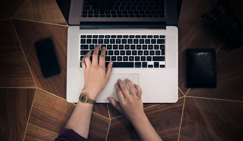 手机轰在线轰炸免费